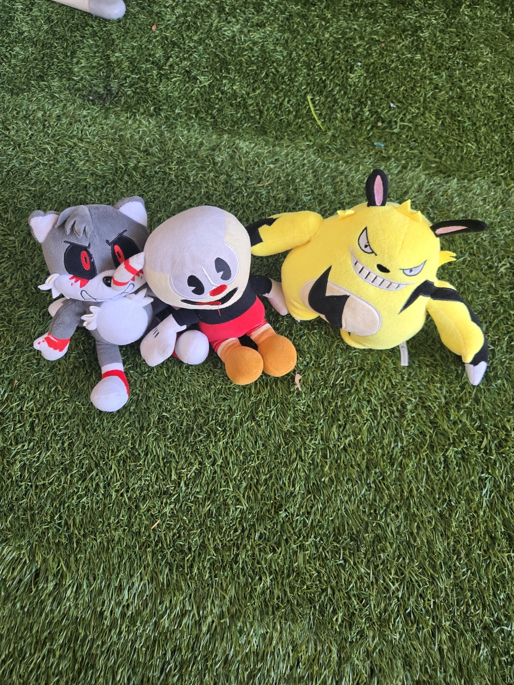 Gamer Plush Lot - Palworld Grizzbolt, Cuphead, and Tails.exe Grey Creepypasta